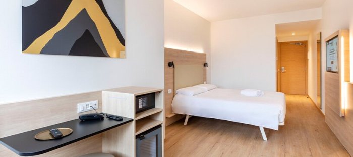 Booking wohnzimmer bozen