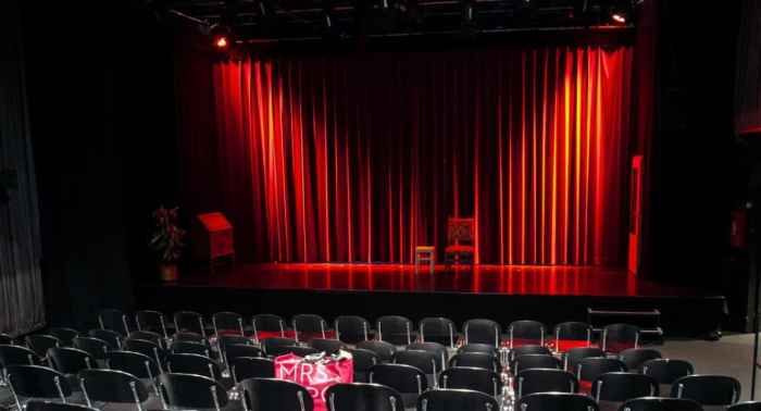 Bonn theater im wohnzimmer programm schlechte zeiten